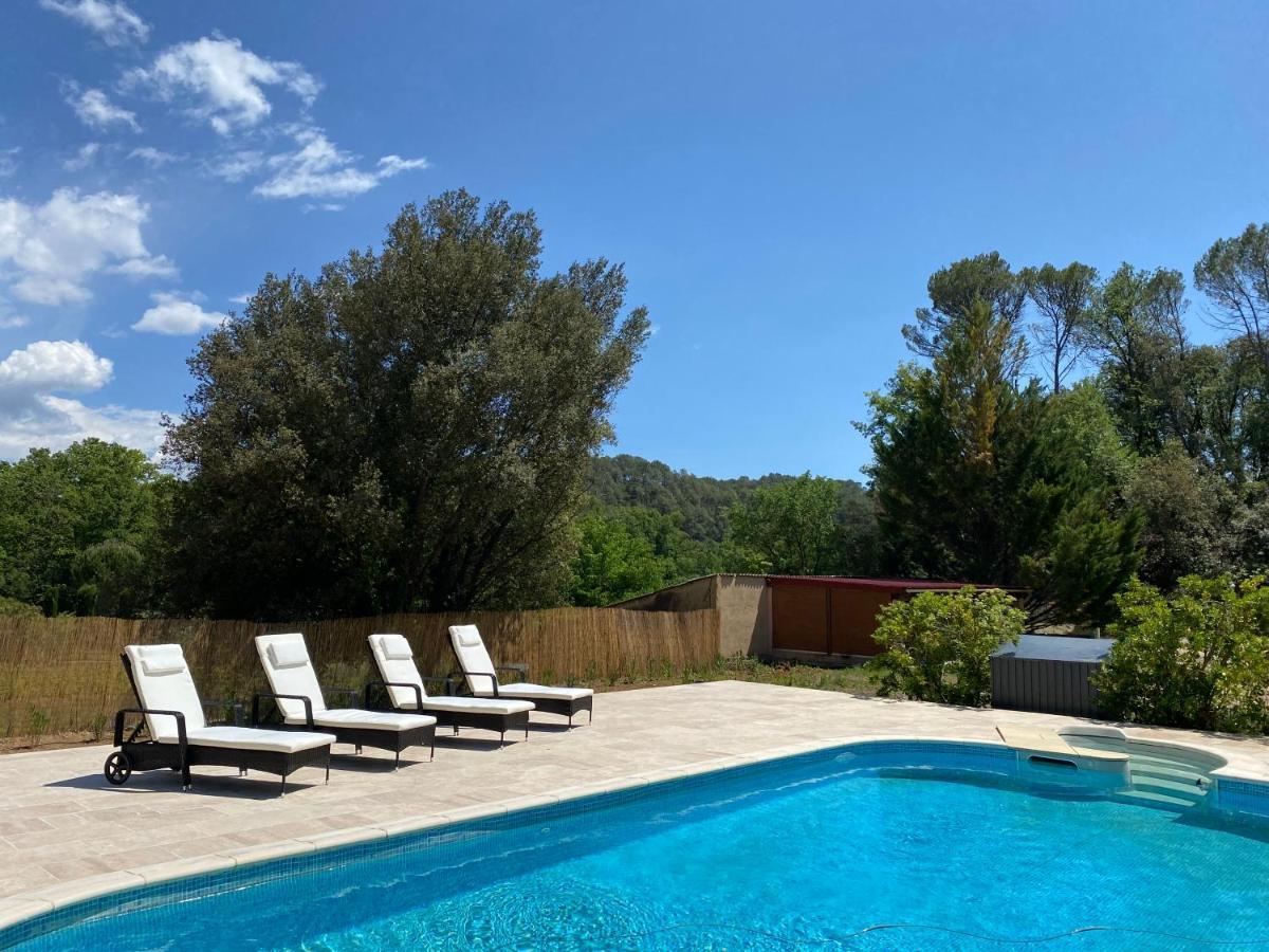 Bed and Breakfast L'Eveil En Provence Entrecasteaux Экстерьер фото