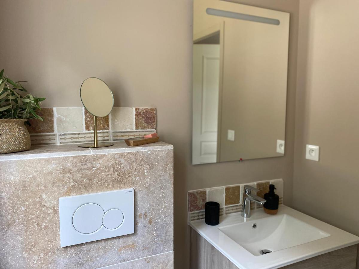 Bed and Breakfast L'Eveil En Provence Entrecasteaux Экстерьер фото