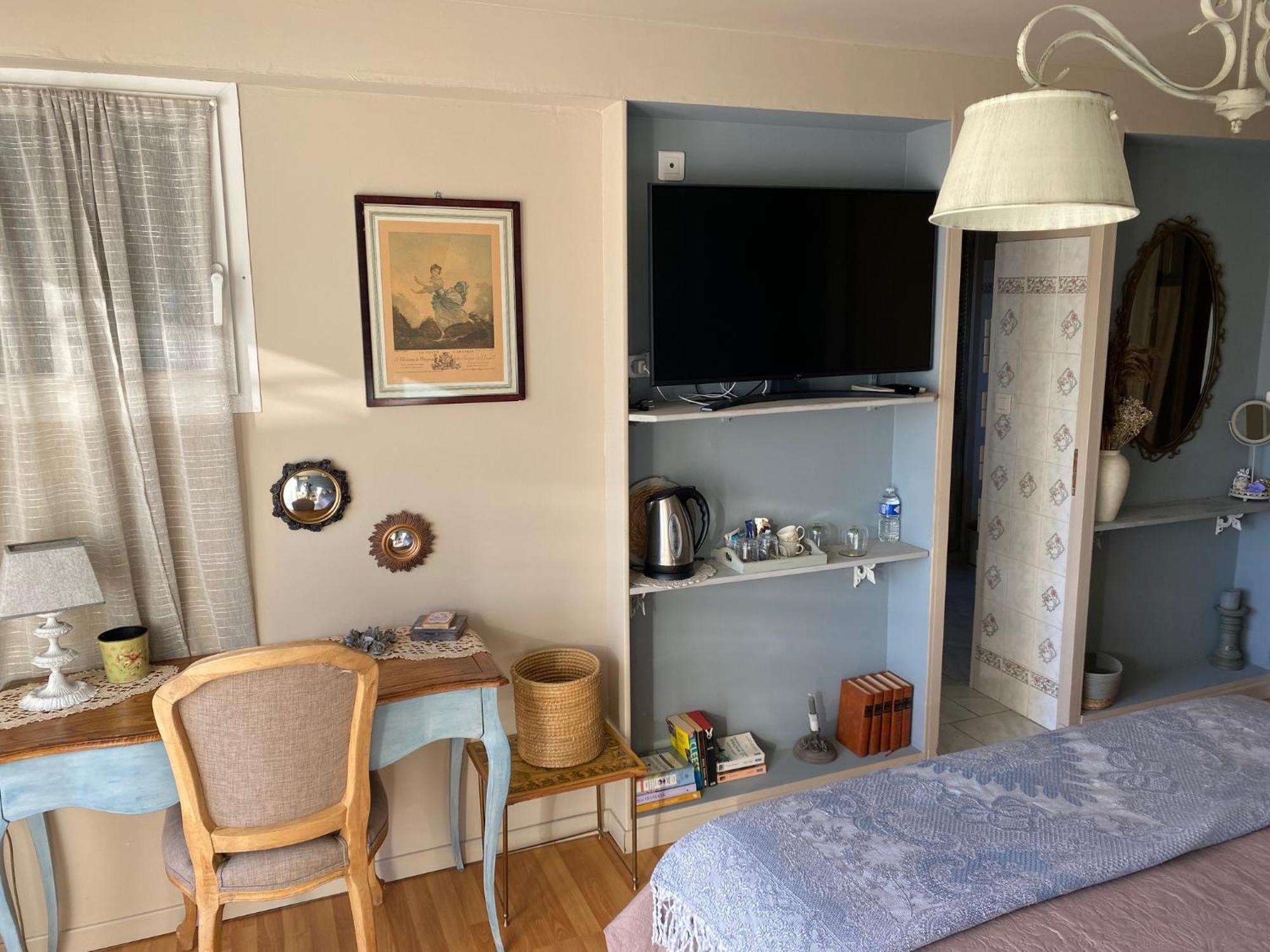 Bed and Breakfast L'Eveil En Provence Entrecasteaux Экстерьер фото